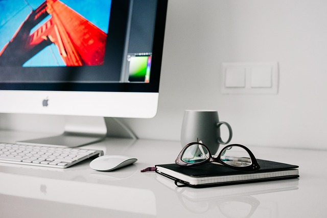 1759391131783047.jpg office-820390_640.jpg